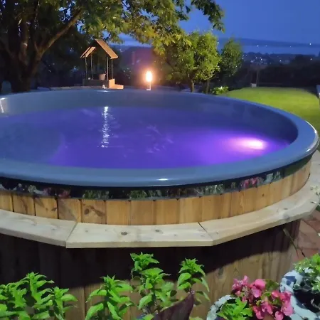 Ezüsthíd Сasa de vacaciones *