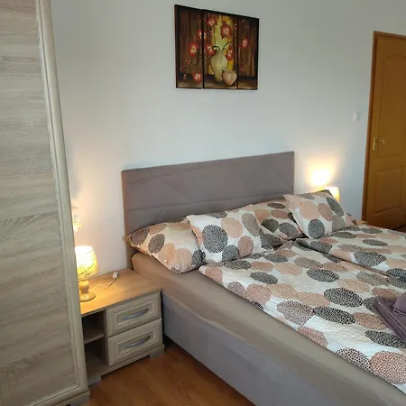 Holiday home Ezuesthid Vendeghaz