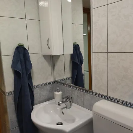 בית נופש Ezuesthid Vendeghaz פוניארצוושהג'