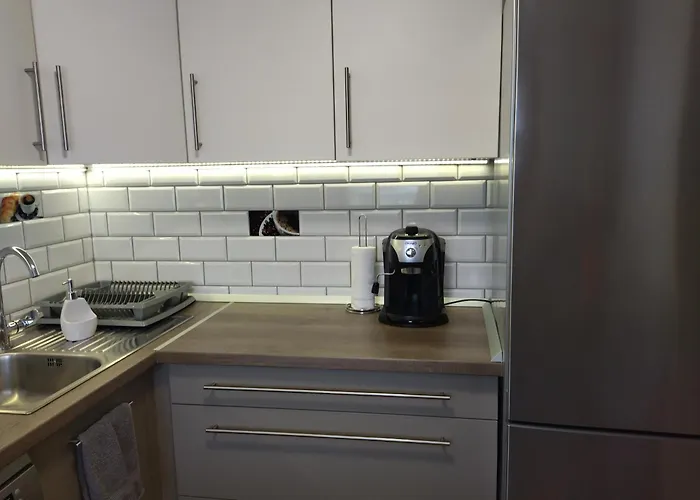 Ezuesthid Vendeghaz בית נופש *