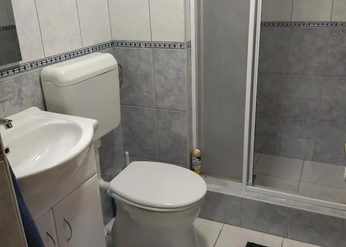 Ezuesthid Vendeghaz בית נופש